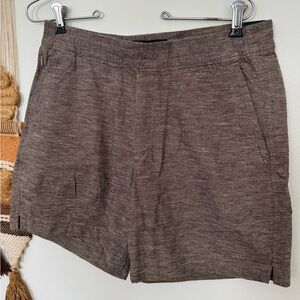 NWT Abercrombie and Fitch Brown Stretch Shorts
